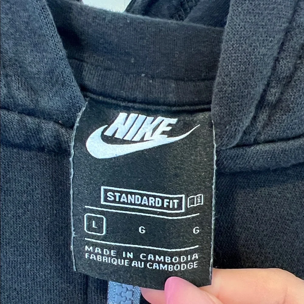 Nike Kids Black and Gray Full-Zip Hoodie - Picture 2 of 14
